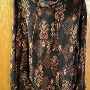 Patterned Black and Brown fleece Women's hooded Sweater. Very soft with pockets